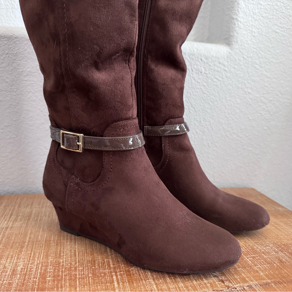 East 5th Brown Wedge Boots